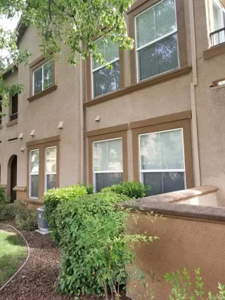 Photo #2: 221037691 Listing