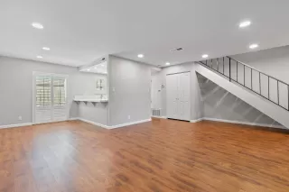 Photo #6: 221038183 Listing 