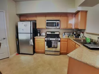 Photo #6: 221038350 Listing