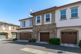 Photo #5: 221038818 Listing