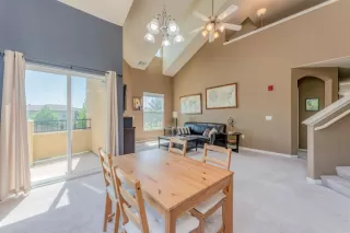 Photo #4: 221038977 Listing