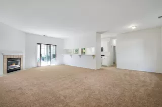 Photo #2: 221039139 Listing