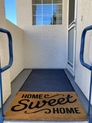 Photo #3: 221039176 Listing