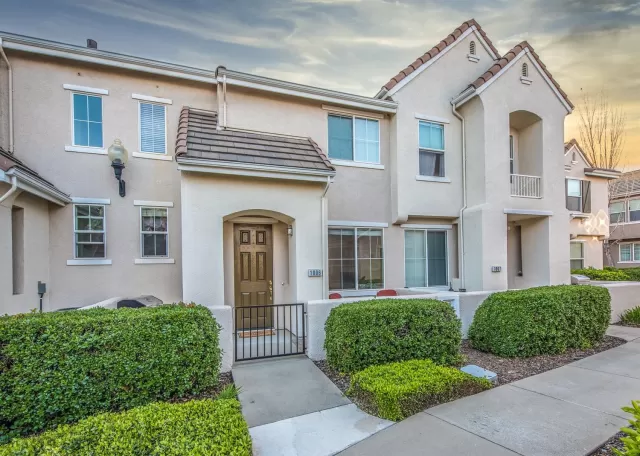 MLS: 221039273 Condo For Sale