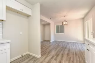 Photo #6: 221039568 Listing 