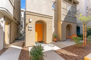 Photo #2: 221039584 Listing 