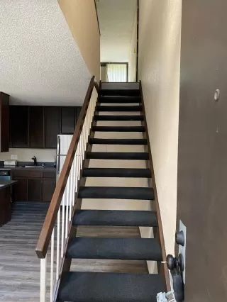 Photo #4: 221039844 Listing