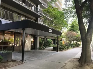 Photo #1: 221040114 Listing