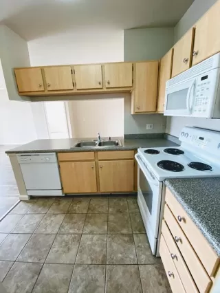 Photo #1: 221041146 Listing