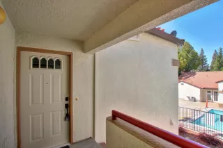 Photo #2: 221041427 Listing 