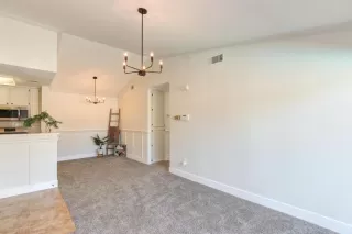 Photo #6: 221041427 Listing 