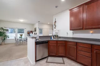 Photo #6: 221041443 Listing