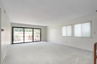 Photo #1: 221041509 Listing