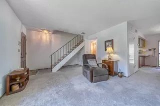 Photo #4: 221042201 Listing