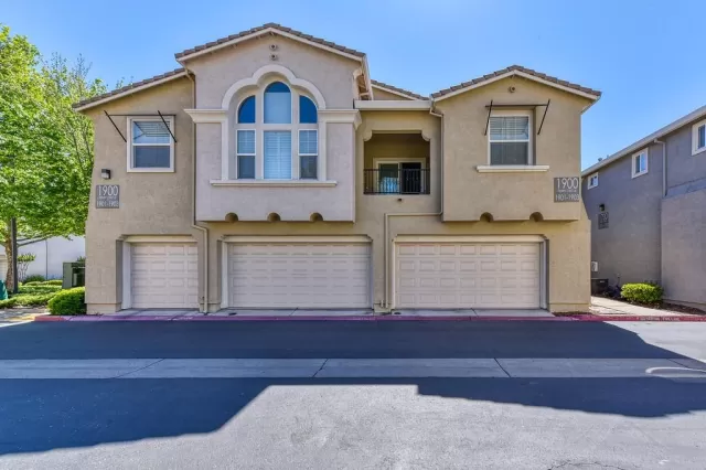 MLS: 221042381 Condo For Sale