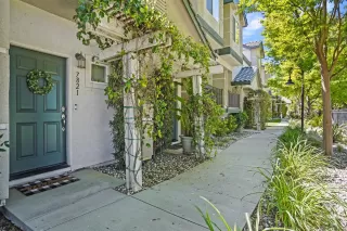 Photo #1: 221042524 Listing