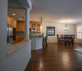 Photo #6: 221042544 Listing