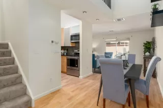 Photo #5: 221042748 Listing 