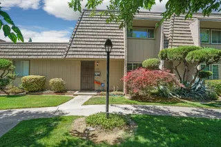 Photo #2: 221043297 Listing