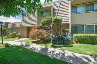 Photo #3: 221043297 Listing