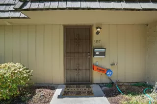 Photo #5: 221043297 Listing