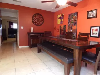 Photo #3: 221044797 Listing