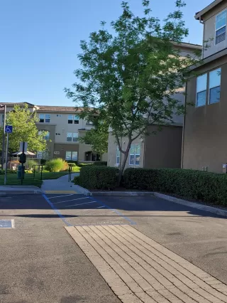 Photo #1: 221045493 Listing