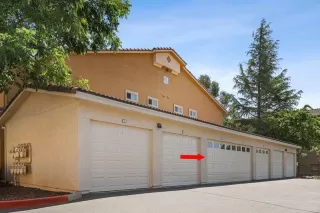 Photo #2: 221045603 Listing