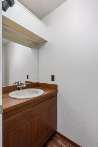Photo #4: 221045881 Listing 