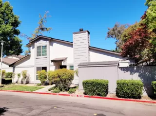 Photo #3: 221047283 Listing