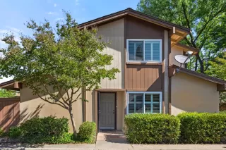 Photo #1: 221047374 Listing 