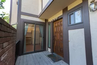Photo #2: 221048041 Listing 
