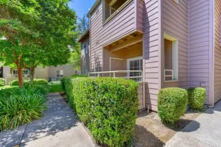 Photo #2: 221048071 Listing