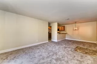 Photo #6: 221048071 Listing