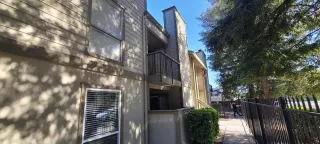 Photo #2: 221048520 Listing