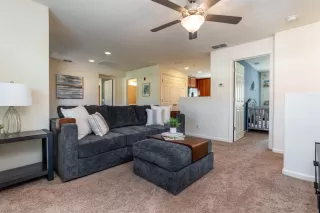 Photo #4: 221048570 Listing