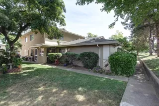 Photo #1: 221048683 Listing 