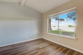 Photo #5: 221048734 Listing