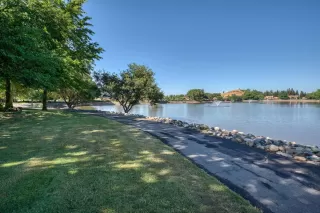 Photo #1: 221048801 Listing