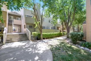 Photo #3: 221048862 Listing