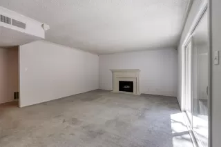 Photo #5: 221049010 Listing