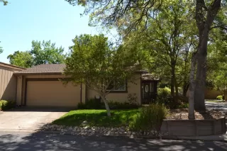 Photo #1: 221049571 Listing