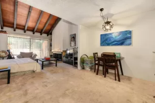 Photo #2: 221051097 Listing