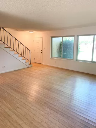 Photo #4: 221051424 Listing 