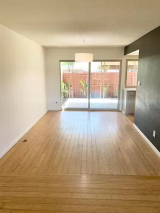 Photo #6: 221051424 Listing 