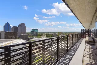 Photo #2: 221051426 Listing 