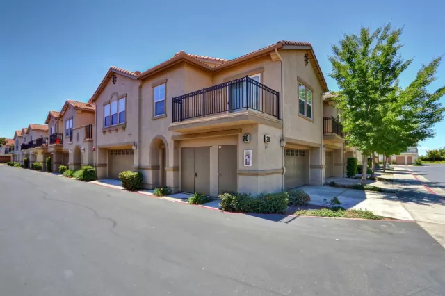 MLS: 221052012 Condo For Sale