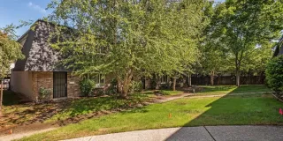 Photo #3: 221052411 Listing