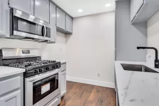 Photo #3: 221053115 Listing 