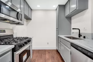 Photo #4: 221053115 Listing 
